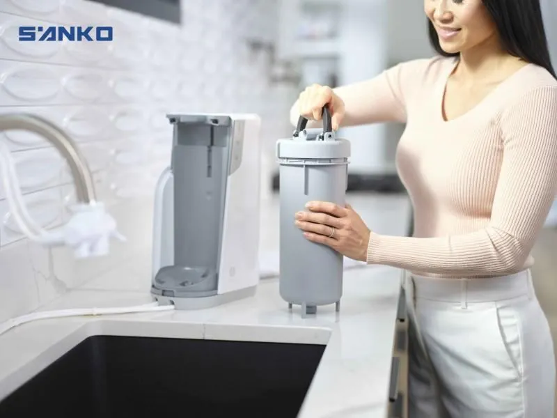 Máy Lọc Nước Chạy Liên Tục Không Ngắt: Nguyên Nhân Và Cách Xử Lý